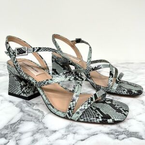 Antonio Melani mint green black leather snakeskin chunky heel Strappy sandals 6